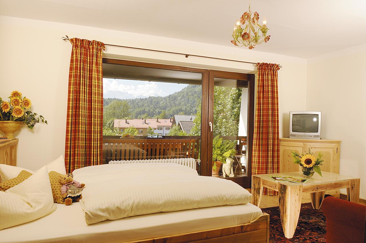 Hotel Forsthaus Oberau  Luaran gambar