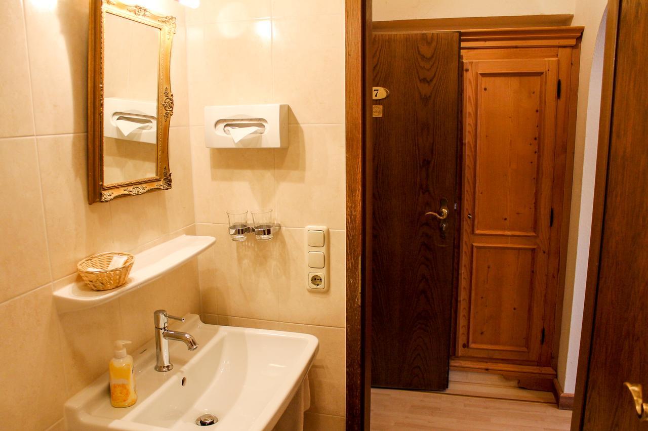 Hotel Forsthaus Oberau  Luaran gambar